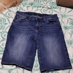 Lucky Brand 6 Bermuda Shorts